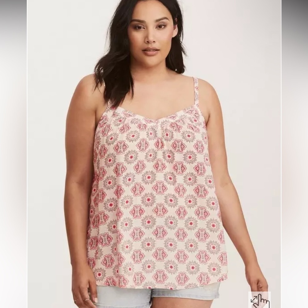 Torrid Medallion Print Stretch Back Cami Size 2 / 2X